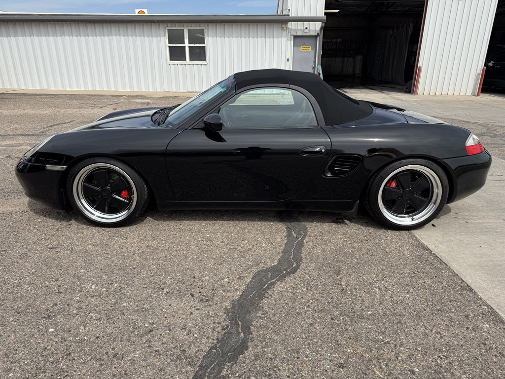 2001 Porsche Boxster Image 3