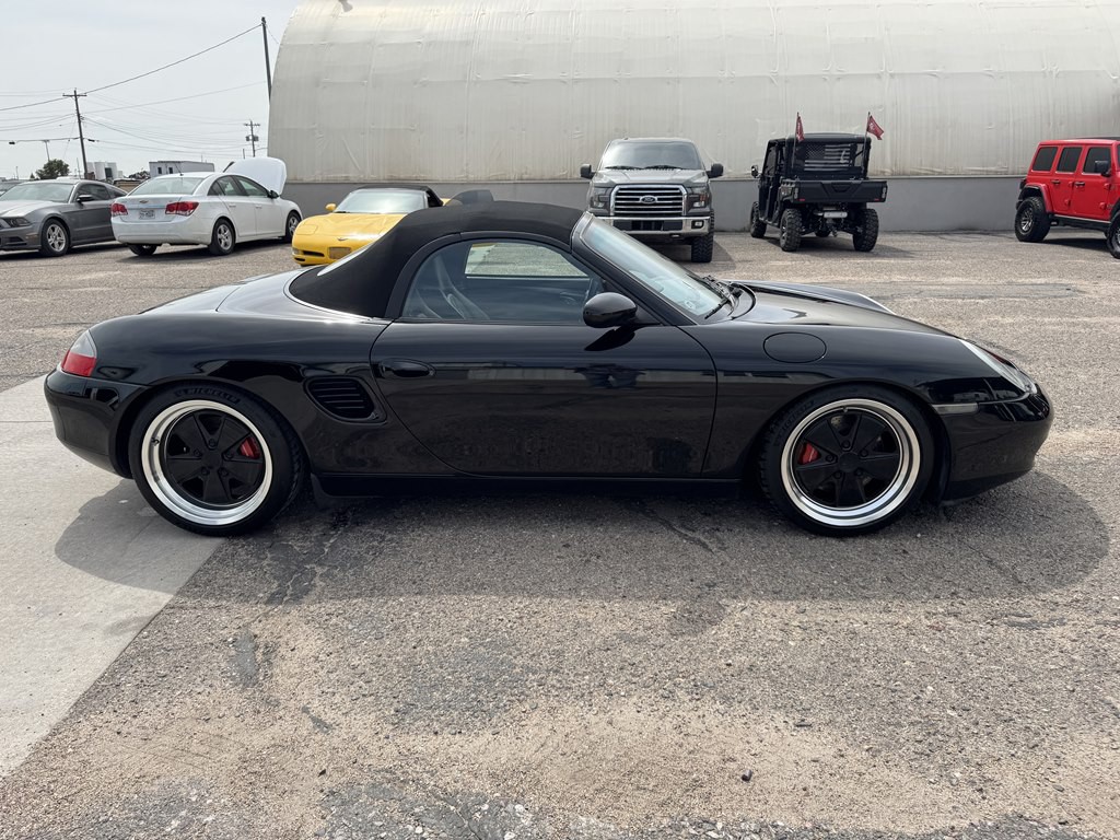 2001 Porsche Boxster Image 16