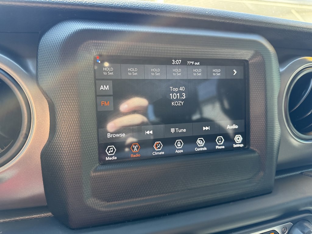 2023 Jeep Gladiator Image 10
