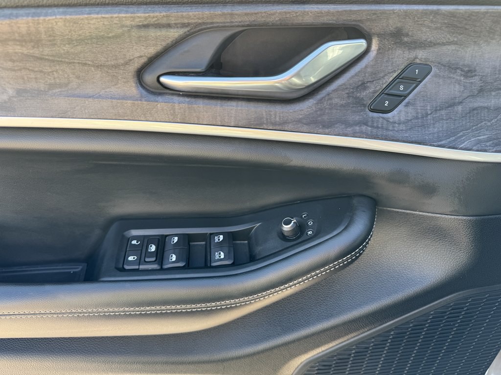 2024 Jeep Grand Cherokee Image 6