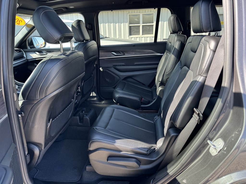 2024 Jeep Grand Cherokee Image 14