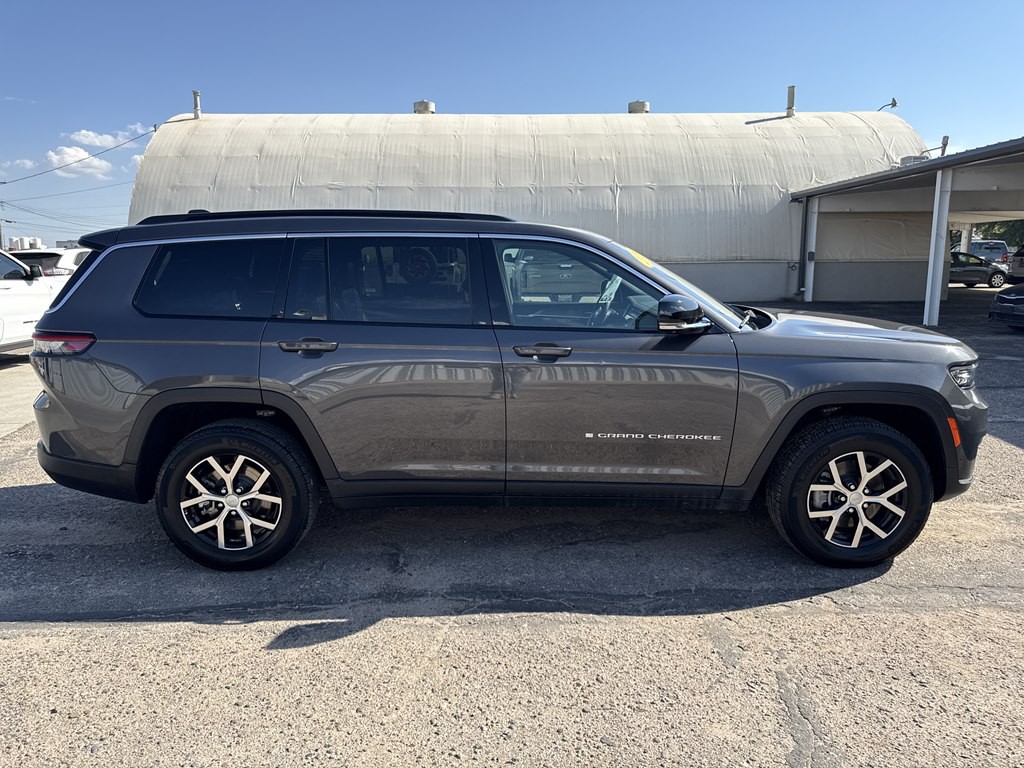 2024 Jeep Grand Cherokee Image 22