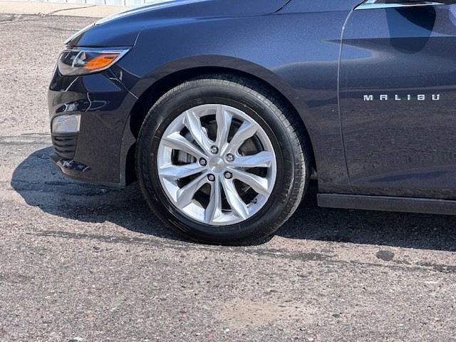 2023 Chevrolet Malibu Image 4