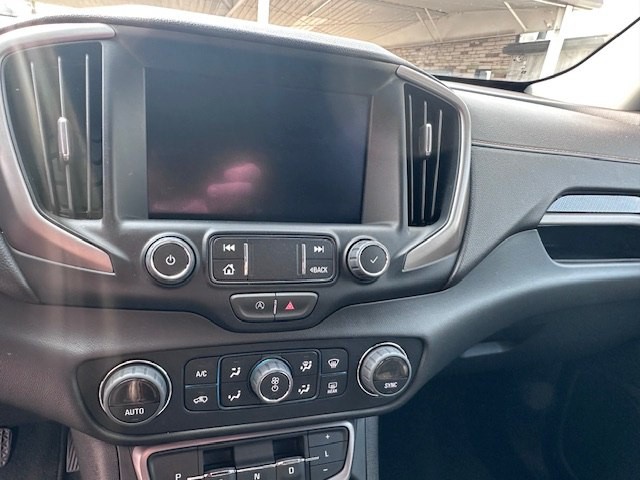 2023 GMC Terrain Image 9