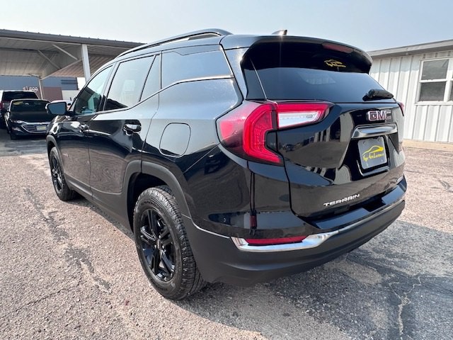 2023 GMC Terrain Image 14