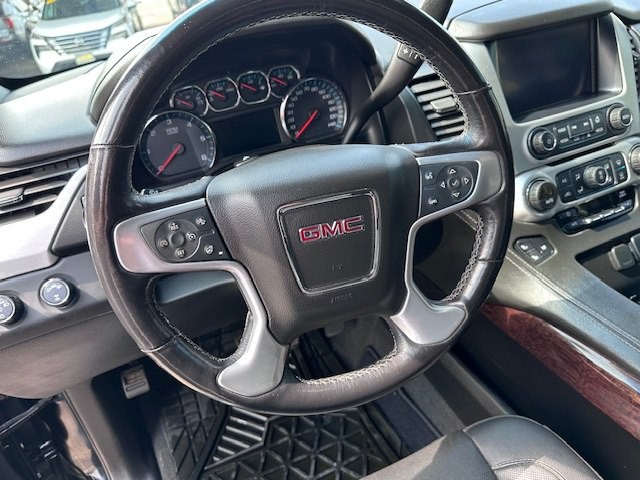 2020 GMC Yukon Image 9