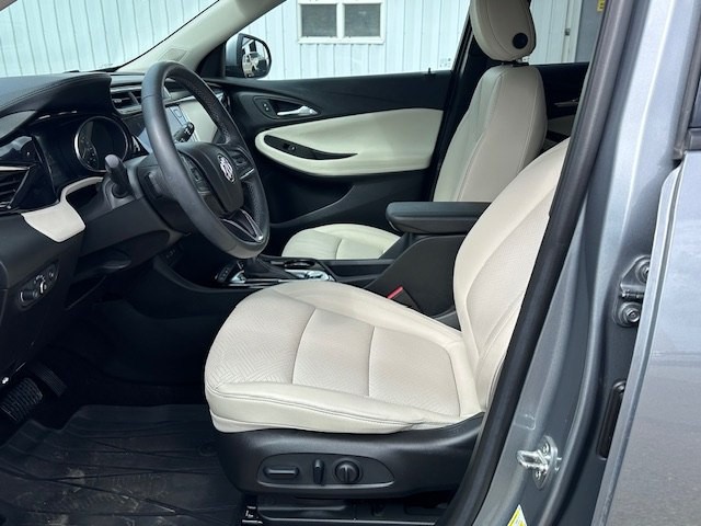 2023 Buick Enclave Image 5