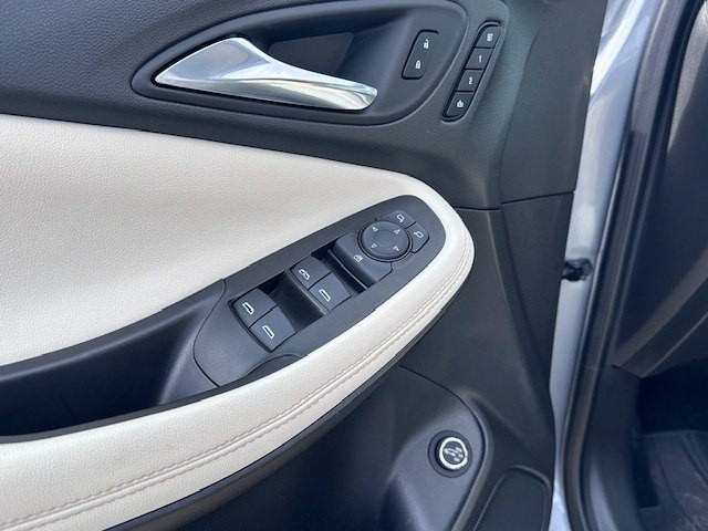 2023 Buick Enclave Image 6