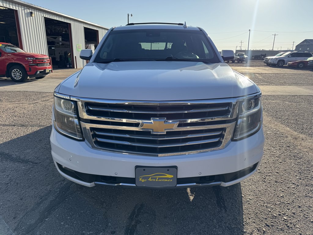 2020 Chevrolet Suburban Image 2