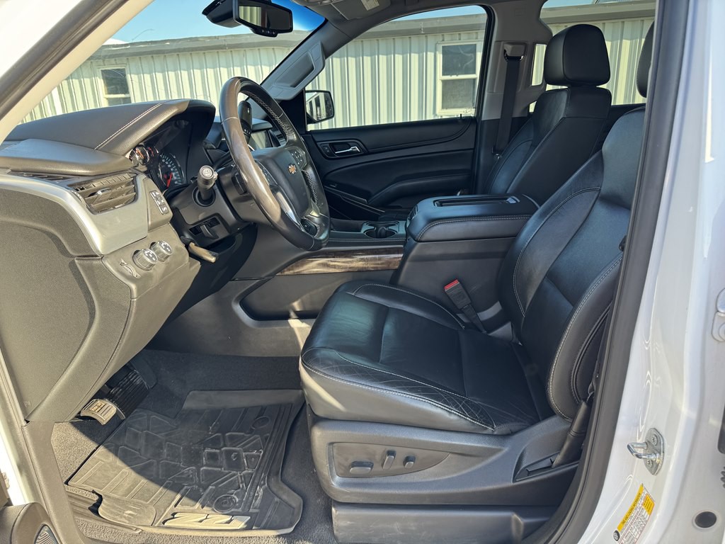 2020 Chevrolet Suburban Image 5