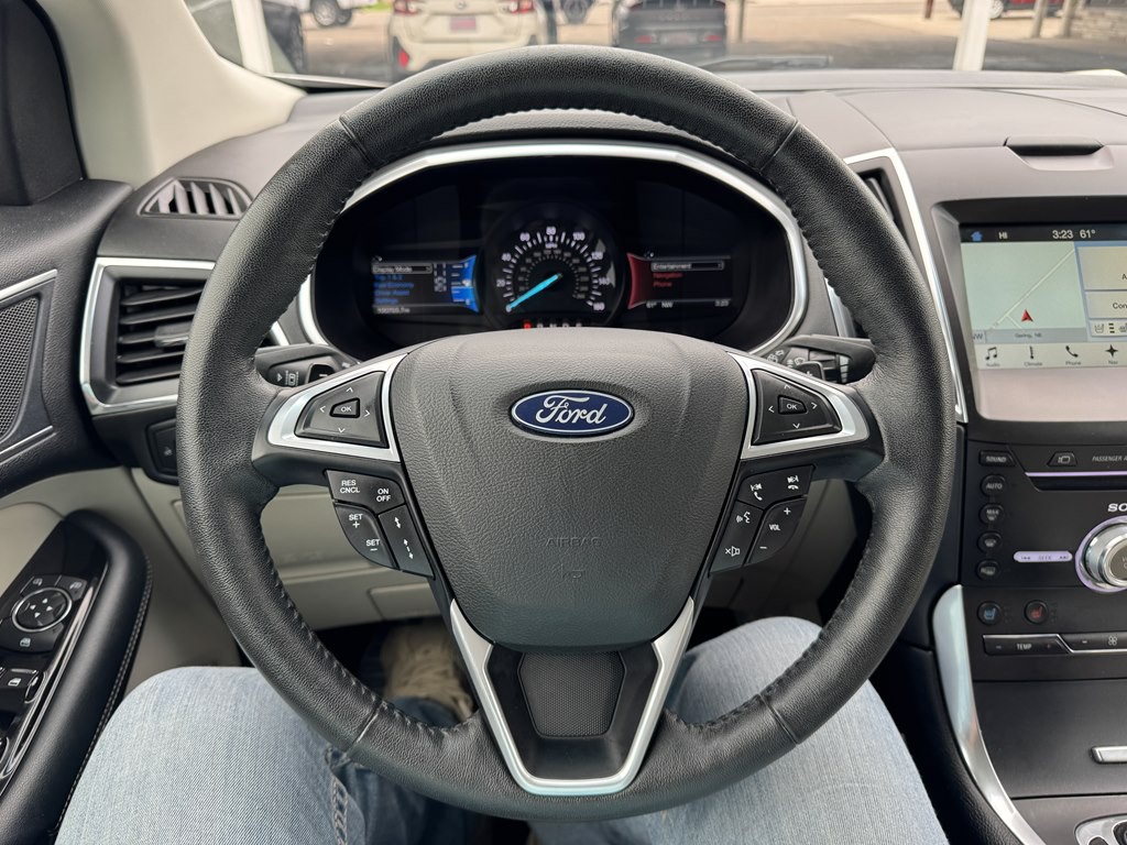 2018 Ford Edge Image 8