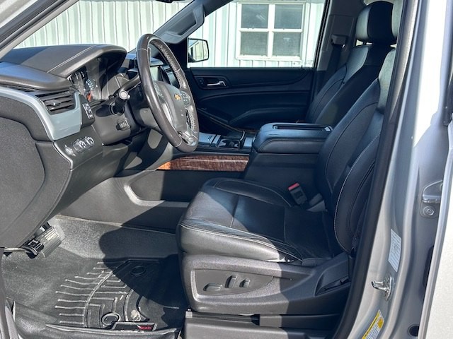 2018 Chevrolet Suburban Image 5