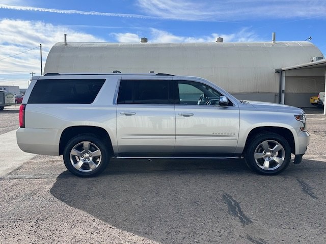 2018 Chevrolet Suburban Image 15