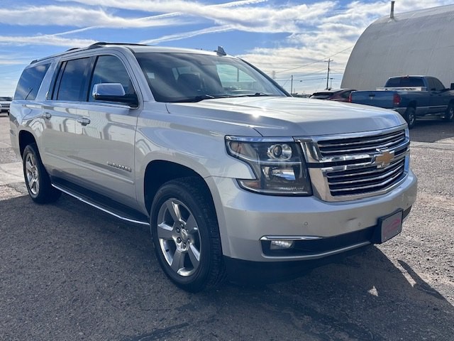 2018 Chevrolet Suburban Image 16