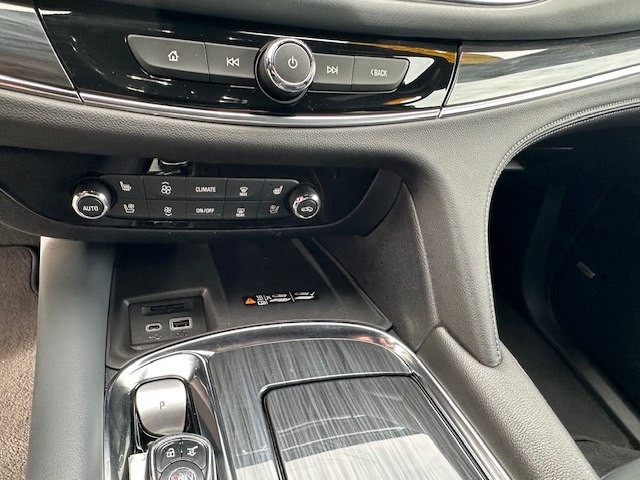 2024 Buick Enclave Image 10