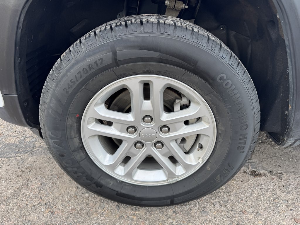 2024 Jeep Grand Cherokee Image 7