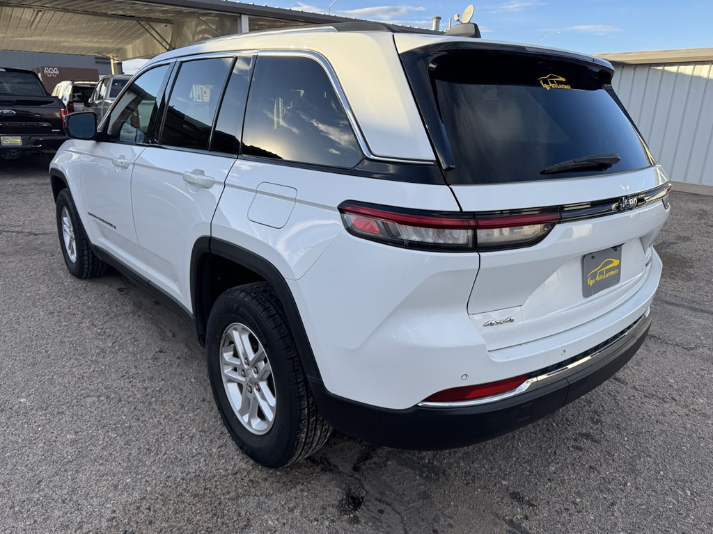 2024 Jeep Grand Cherokee Image 17