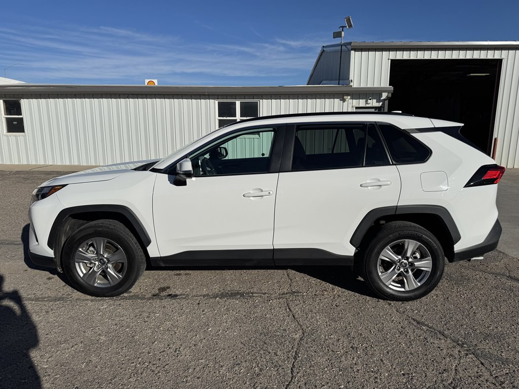 2025 Toyota Rav4 Image 3