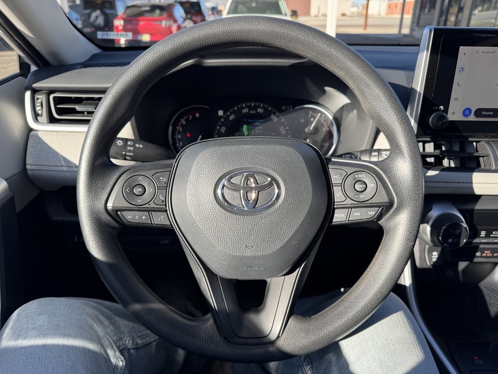 2025 Toyota Rav4 Image 8