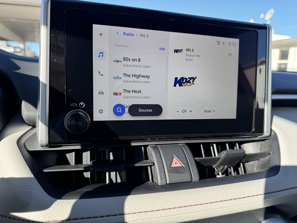 2025 Toyota Rav4 Image 10