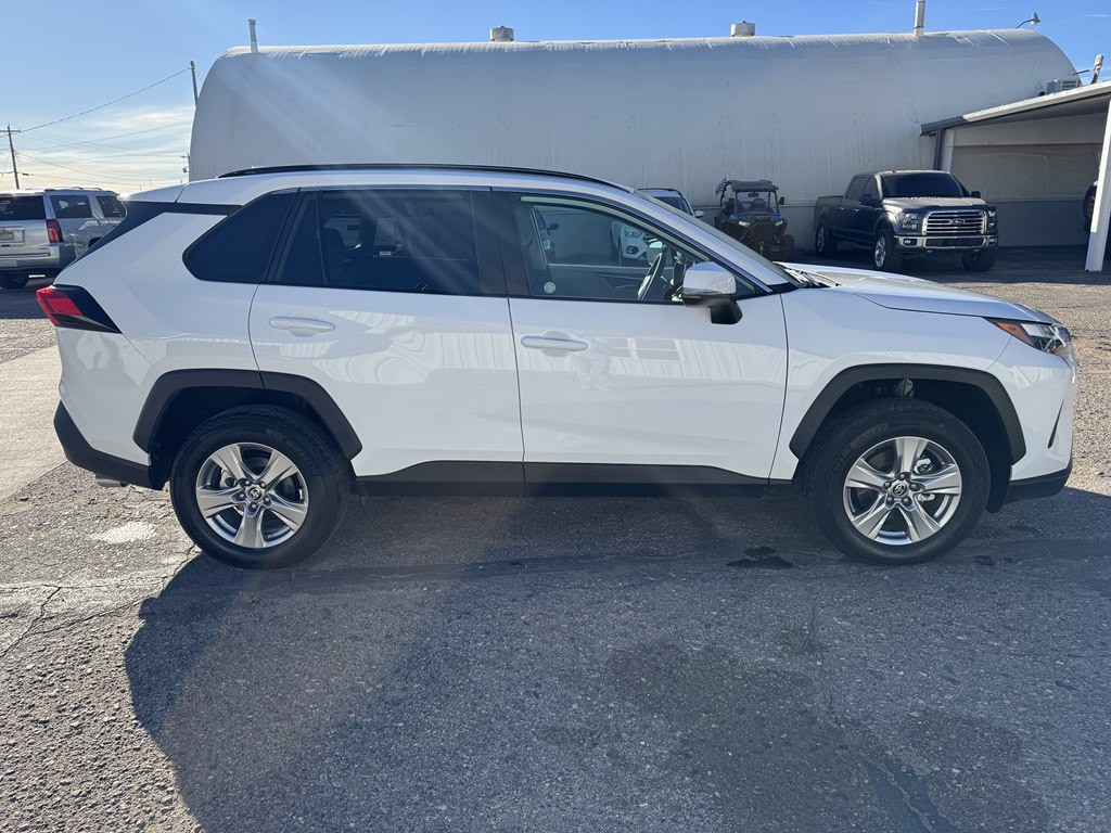 2025 Toyota Rav4 Image 18