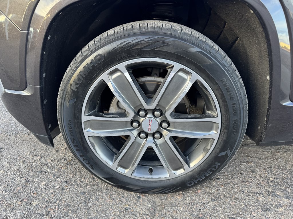 2018 GMC Acadia Image 4