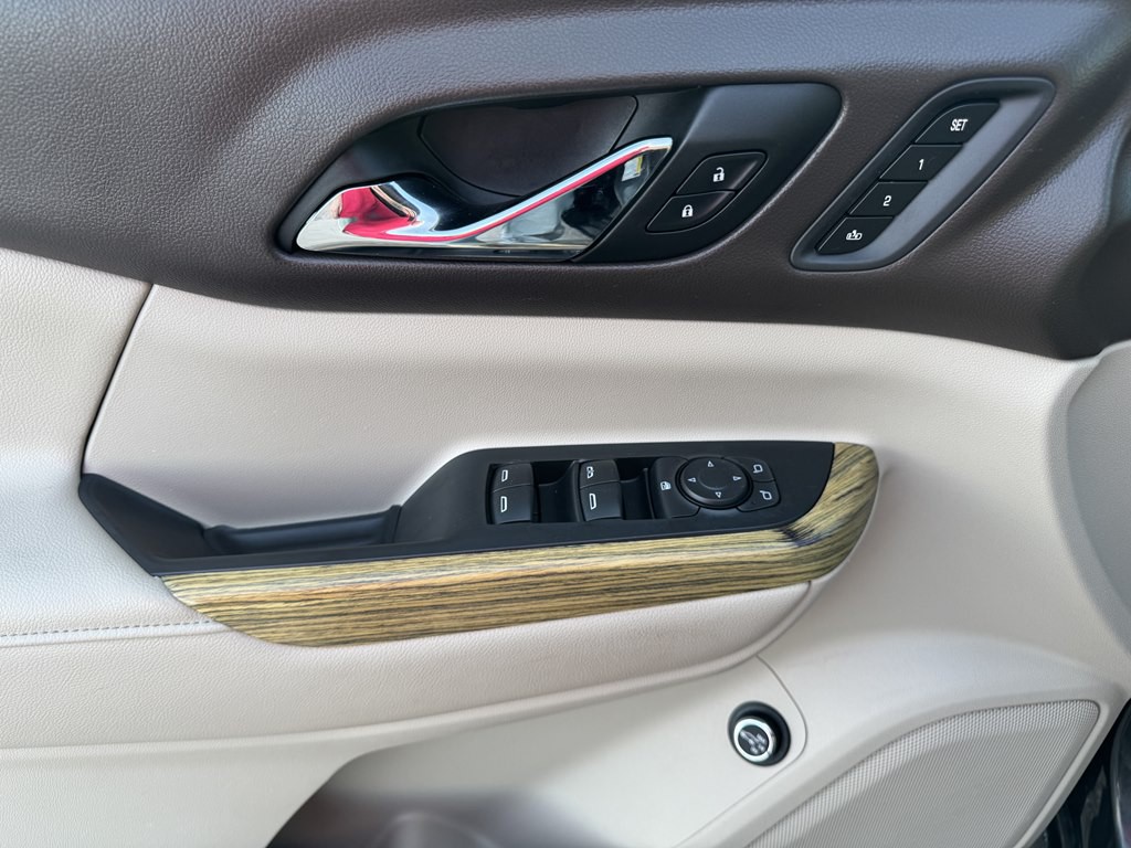 2018 GMC Acadia Image 6