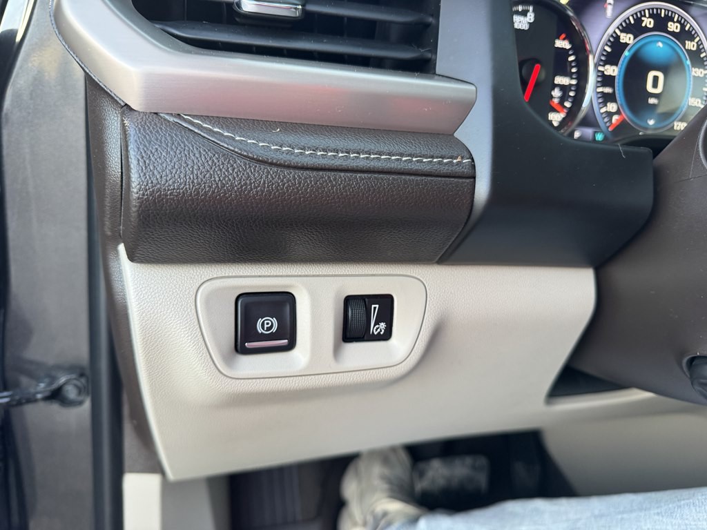 2018 GMC Acadia Image 7