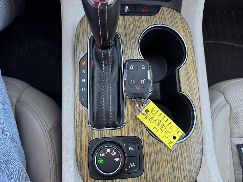 2018 GMC Acadia Image 12