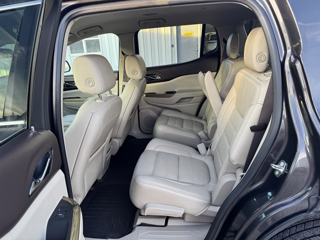 2018 GMC Acadia Image 14