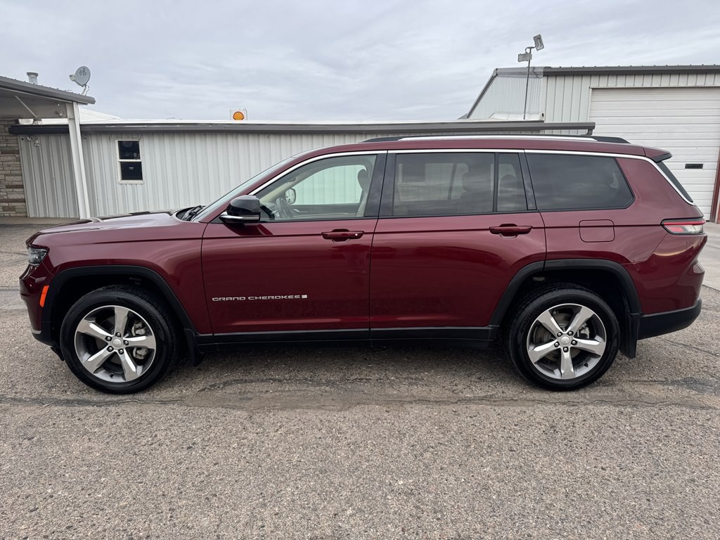 2021 Jeep Grand Cherokee Image 3