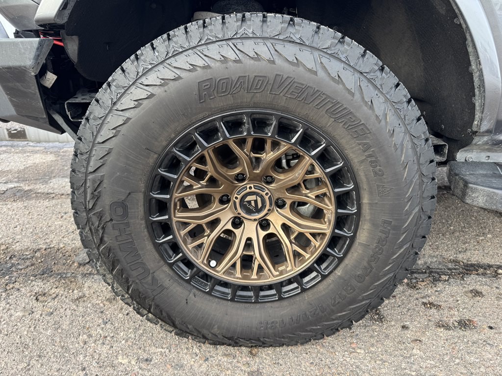 2021 Ford Bronco Image 4