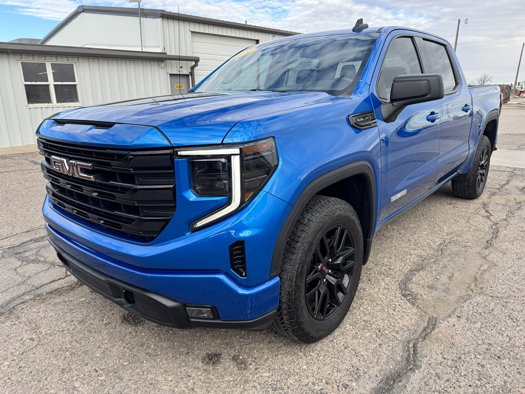 2024 GMC Sierra Image 1
