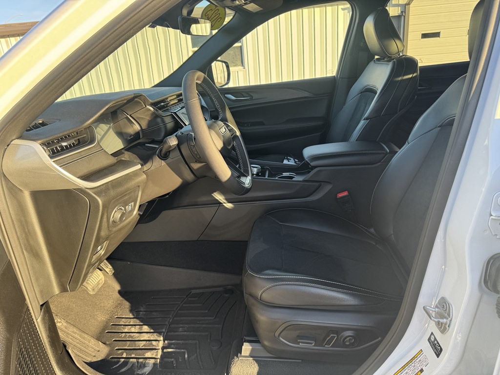 2025 Jeep Grand Cherokee Image 5