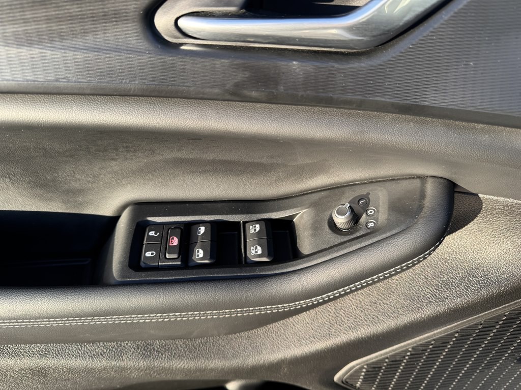 2025 Jeep Grand Cherokee Image 6