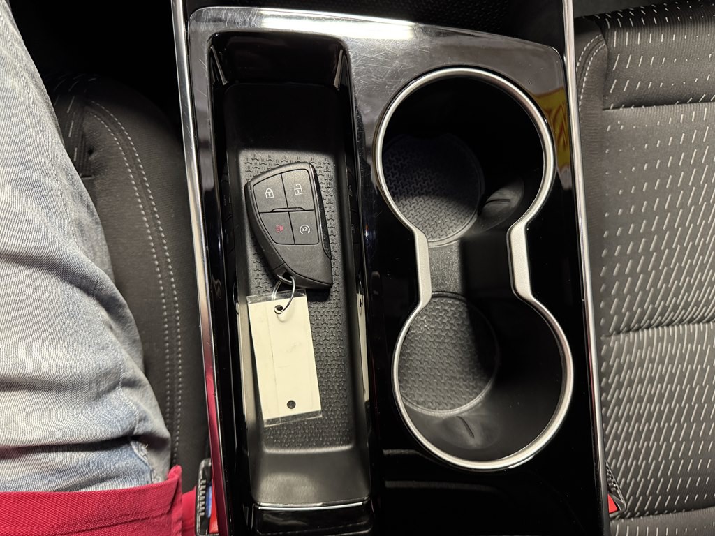 2025 Chevrolet Equinox Image 10