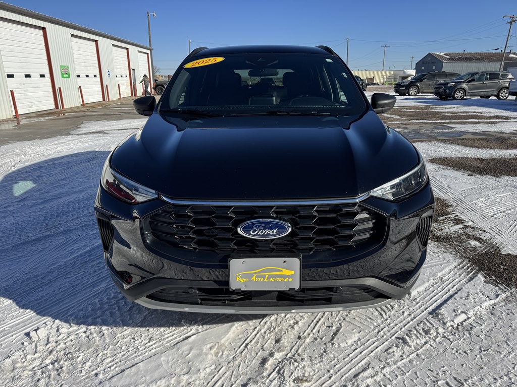 2025 Ford Escape Image 2