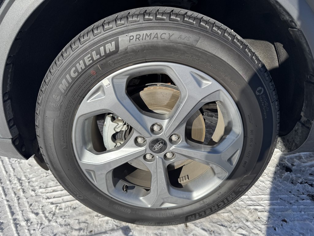 2025 Ford Escape Image 4