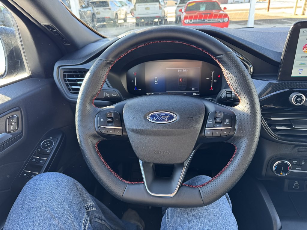 2025 Ford Escape Image 8