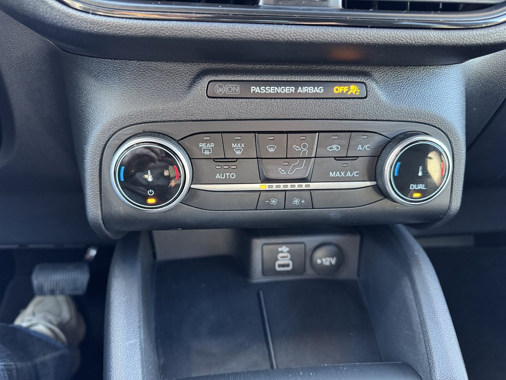 2025 Ford Escape Image 11