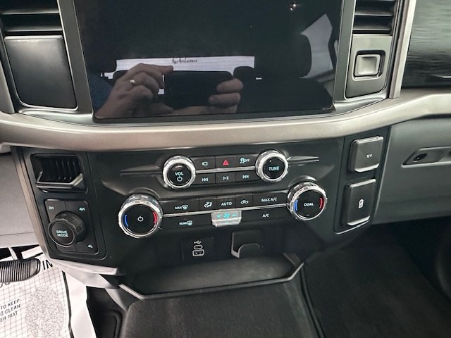 2025 Ford F-150 Image 11