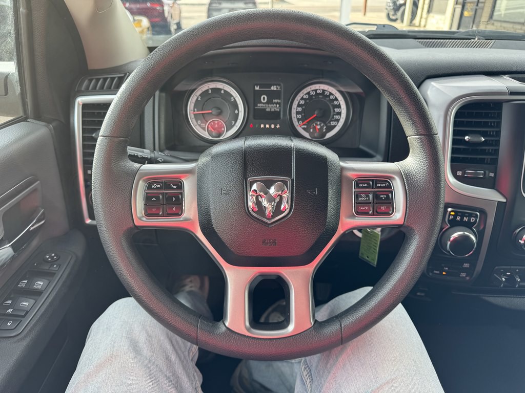 2022 RAM 1500 Image 9