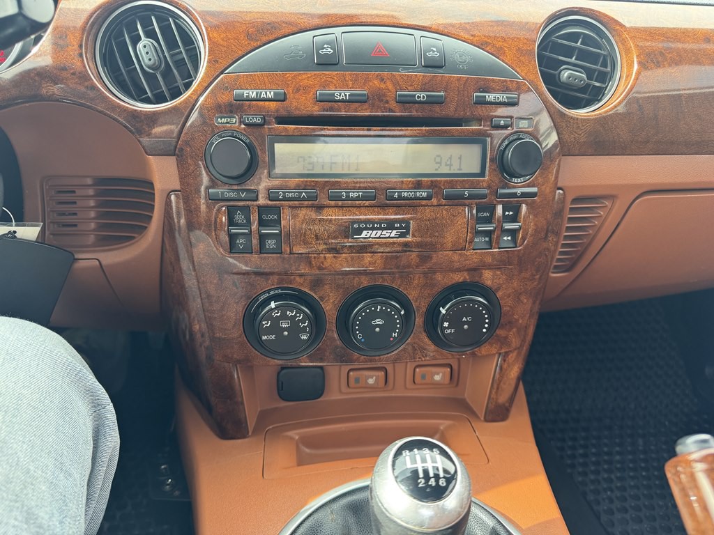 2007 Mazda MX-5 Miata Image 9