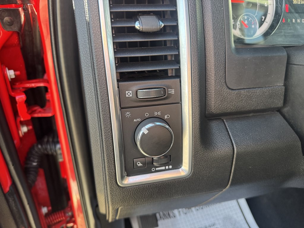 2024 RAM 1500 Image 6