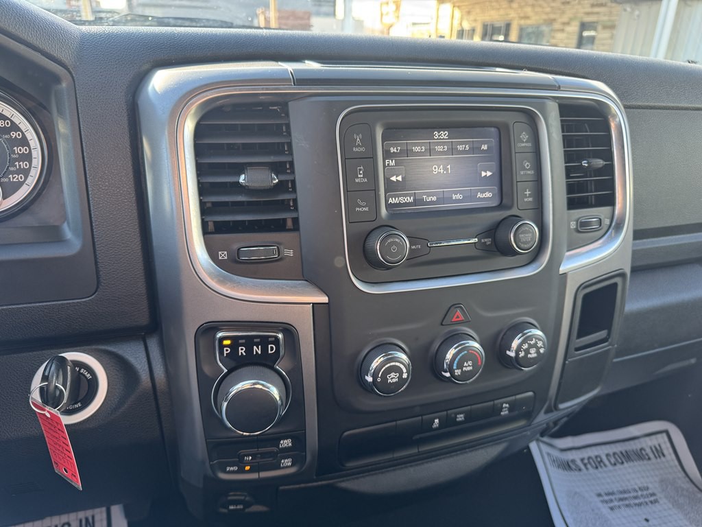 2024 RAM 1500 Image 9