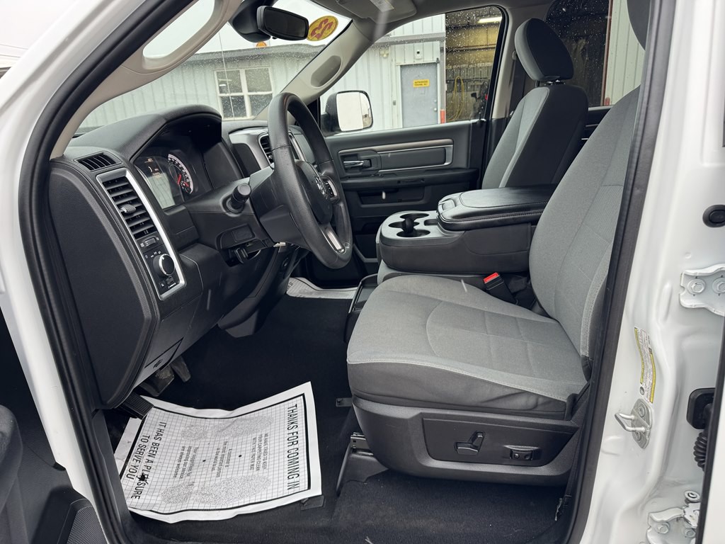 2023 RAM 1500 Image 5