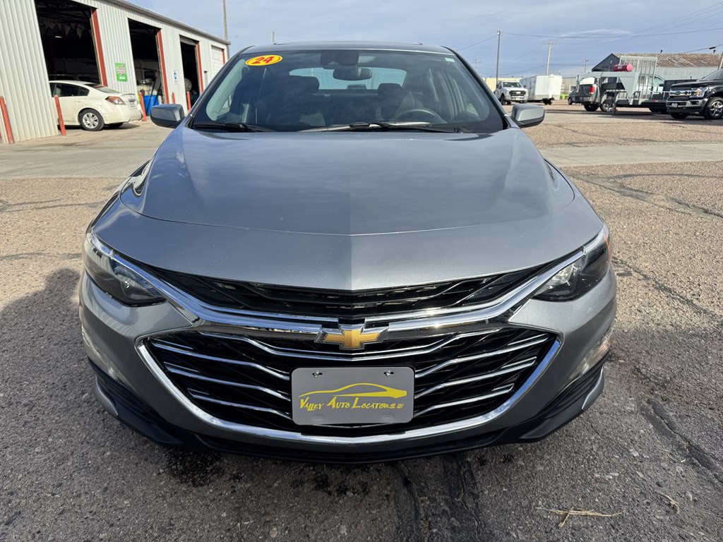 2024 Chevrolet Malibu Image 2