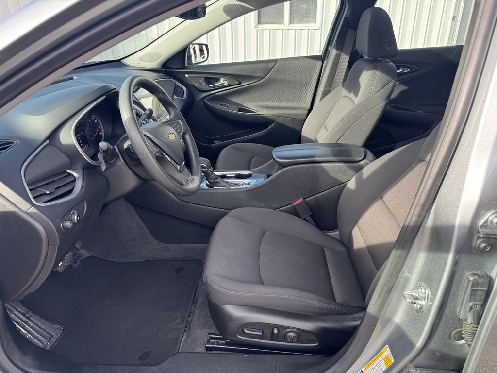 2024 Chevrolet Malibu Image 5