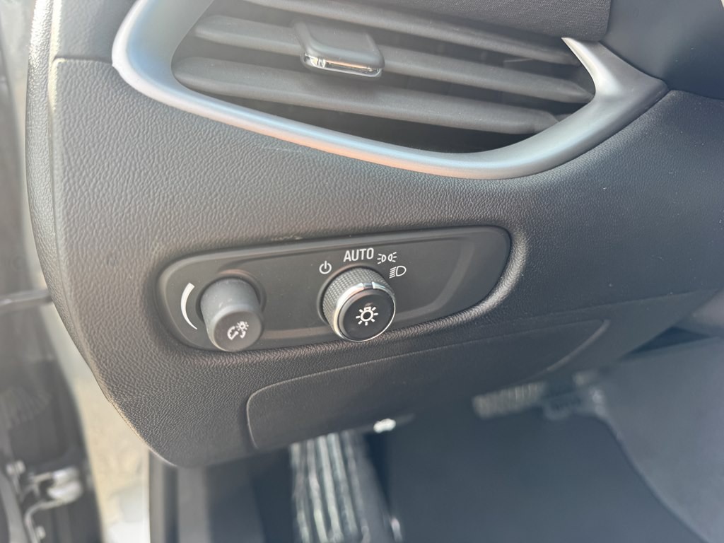 2024 Chevrolet Malibu Image 7