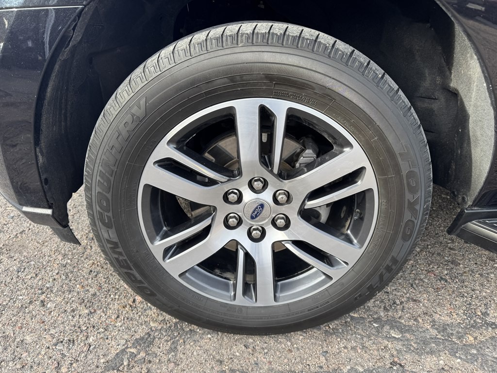 2024 Ford Expedition Image 2